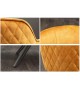 Chaise pivotante matelassée jaune-or avec accoudoir