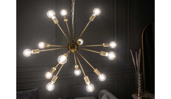Luminaire design en métal doré