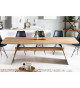 Table contemporaine chêne et métal