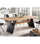 Table contemporaine chêne et métal