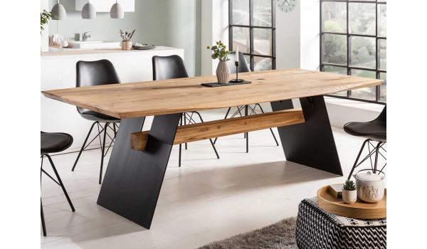 Table contemporaine chêne et métal