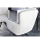 2 Chaises rétro à ressorts bouclé blanches