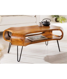Table basse organique en bois massif