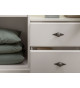 Commode vitrée en bois massif