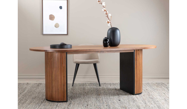 Table de repas en placage de bois 200 cm