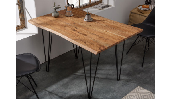 Petite table en bois massif 120 cm