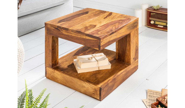 Petite table basse en sesham