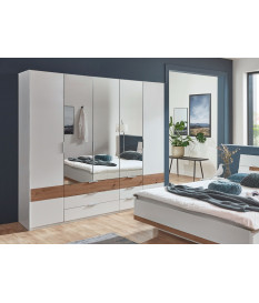 Armoire scandinave avec miroir 225 cm