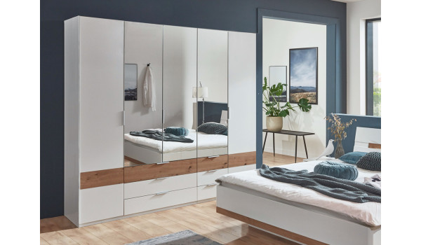 Armoire scandinave avec miroir 225 cm