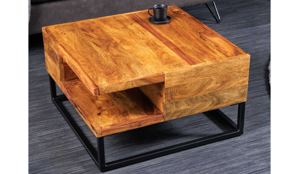 Table basse bois massif carrée