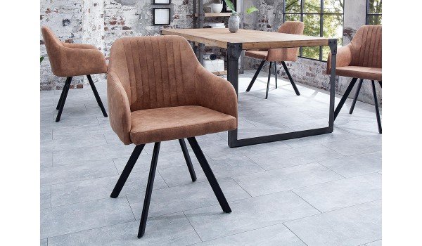 Chaise contemporaine marron / Pieds métal noir