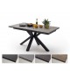 Table design en céramique et piétement métal noir design